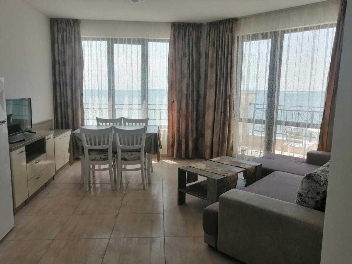 Apartament Хоризонт М Święty Włas Zewnętrze zdjęcie