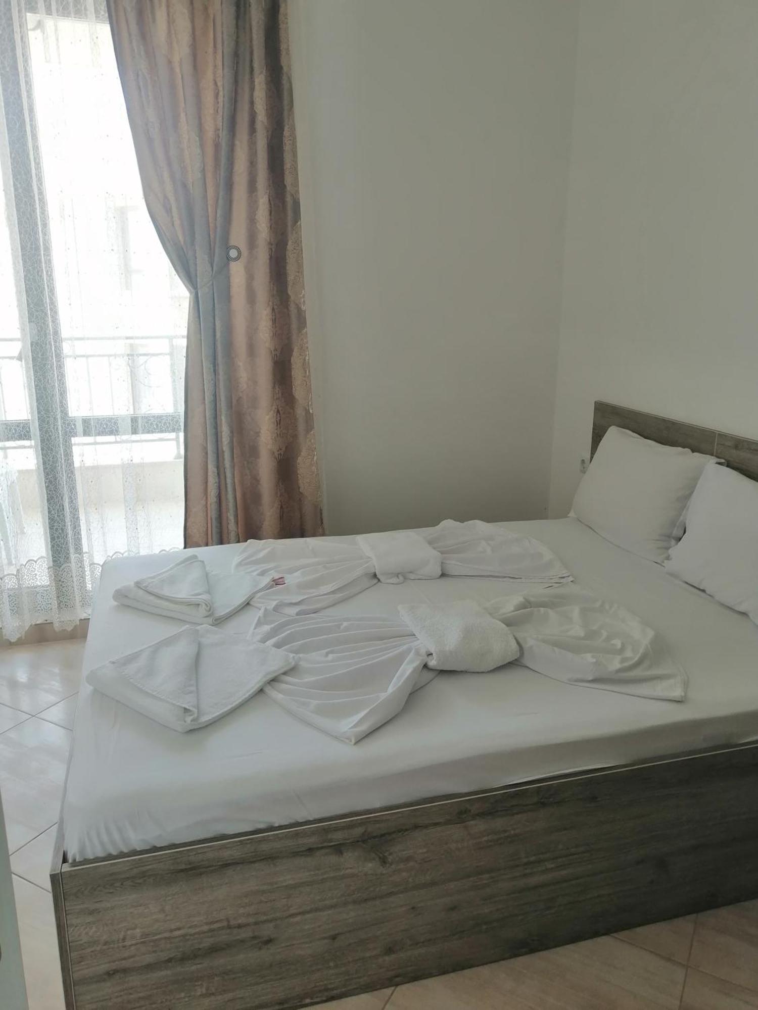 Apartament Хоризонт М Święty Włas Zewnętrze zdjęcie